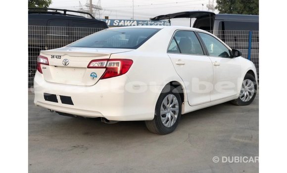Buy Import Toyota Camry White Car in Import - Dubai in Andijon Buy Import Toyota Camry White Car in Import - Dubai in Andijon