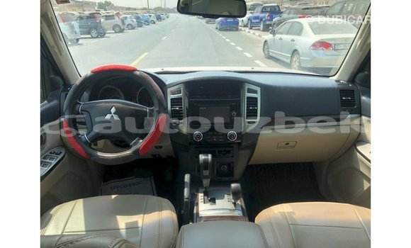 Buy Import Mitsubishi Pajero Red Car in Import - Dubai in Andijon Buy Import Mitsubishi Pajero Red Car in Import - Dubai in Andijon