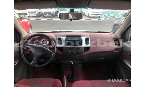 Buy Import Toyota Hilux White Car in Import - Dubai in Andijon Buy Import Toyota Hilux White Car in Import - Dubai in Andijon