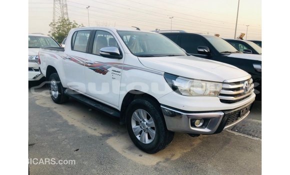 Buy Import Toyota Hilux White Car in Import - Dubai in Andijon Buy Import Toyota Hilux White Car in Import - Dubai in Andijon