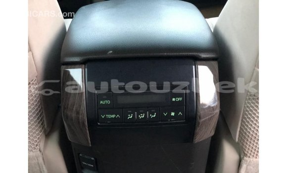 Buy Import Toyota Prado White Car in Import - Dubai in Andijon Buy Import Toyota Prado White Car in Import - Dubai in Andijon