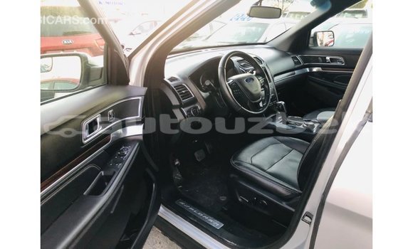 Buy Import Ford Explorer Other Car in Import - Dubai in Andijon Buy Import Ford Explorer Other Car in Import - Dubai in Andijon