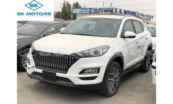 Buy Import Hyundai Tucson White Car in Import - Dubai in Andijon