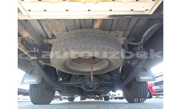 Buy Import Nissan Caravan White Car in Import - Dubai in Andijon Buy Import Nissan Caravan White Car in Import - Dubai in Andijon