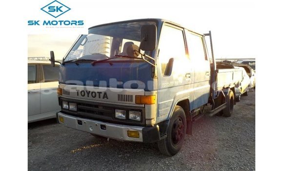 Buy Import Toyota Dyna Blue Car in Import - Dubai in Andijon Buy Import Toyota Dyna Blue Car in Import - Dubai in Andijon