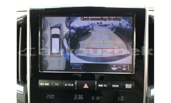 Buy Import Toyota Land Cruiser White Car in Import - Dubai in Andijon Buy Import Toyota Land Cruiser White Car in Import - Dubai in Andijon