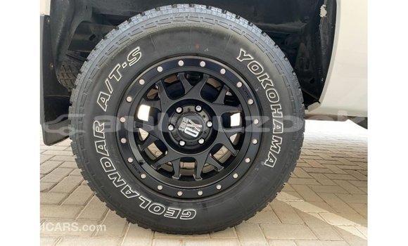 Buy Import Chevrolet Silverado White Car in Import - Dubai in Andijon Buy Import Chevrolet Silverado White Car in Import - Dubai in Andijon