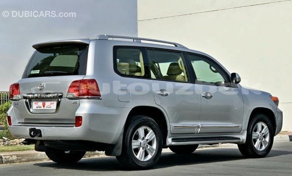 Buy Import Toyota Land Cruiser Other Car in Import - Dubai in Andijon Buy Import Toyota Land Cruiser Other Car in Import - Dubai in Andijon
