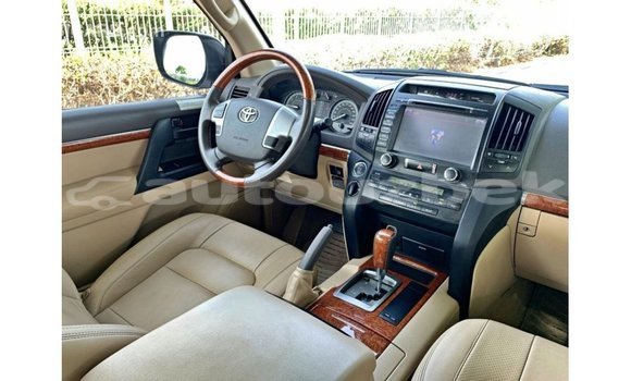 Buy Import Toyota Land Cruiser Other Car in Import - Dubai in Andijon Buy Import Toyota Land Cruiser Other Car in Import - Dubai in Andijon