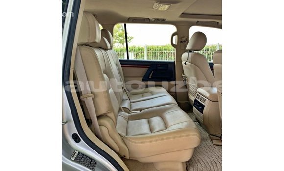 Buy Import Toyota Land Cruiser Other Car in Import - Dubai in Andijon Buy Import Toyota Land Cruiser Other Car in Import - Dubai in Andijon