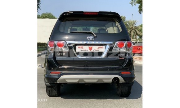 Buy Import Toyota Fortuner Black Car in Import - Dubai in Andijon Buy Import Toyota Fortuner Black Car in Import - Dubai in Andijon