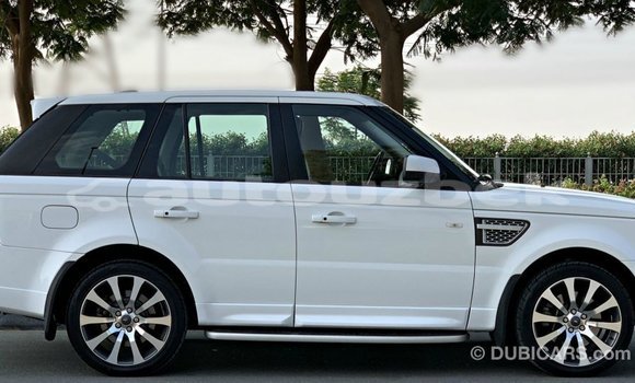 Buy Import Land Rover Range Rover White Car in Import - Dubai in Andijon Buy Import Land Rover Range Rover White Car in Import - Dubai in Andijon
