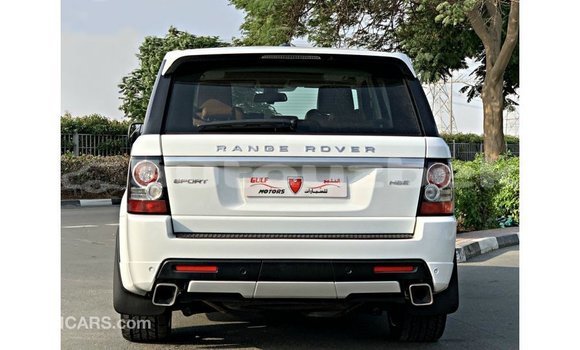 Buy Import Land Rover Range Rover White Car in Import - Dubai in Andijon Buy Import Land Rover Range Rover White Car in Import - Dubai in Andijon