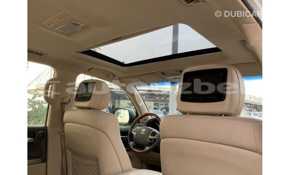 Buy Import Toyota Land Cruiser White Car in Import - Dubai in Andijon Buy Import Toyota Land Cruiser White Car in Import - Dubai in Andijon