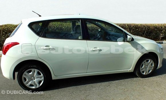 Buy Import Nissan Tiida White Car in Import - Dubai in Andijon Buy Import Nissan Tiida White Car in Import - Dubai in Andijon