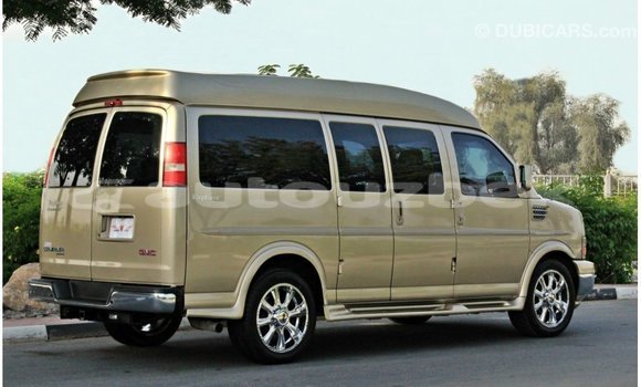 Buy Import GMC Acadia Other Car in Import - Dubai in Andijon Buy Import GMC Acadia Other Car in Import - Dubai in Andijon