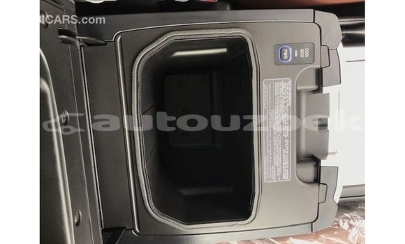 Buy Import Toyota Land Cruiser White Car in Import - Dubai in Andijon Buy Import Toyota Land Cruiser White Car in Import - Dubai in Andijon