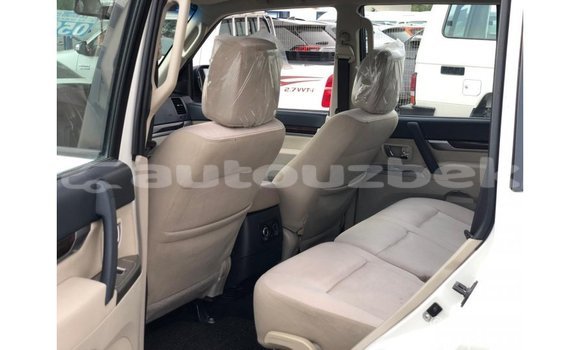 Buy Import Mitsubishi Pajero White Car in Import - Dubai in Andijon Buy Import Mitsubishi Pajero White Car in Import - Dubai in Andijon