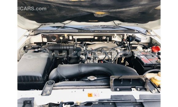 Buy Import Mitsubishi Pajero White Car in Import - Dubai in Andijon Buy Import Mitsubishi Pajero White Car in Import - Dubai in Andijon