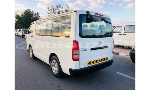 Buy Import Toyota Hiace White Car in Import - Dubai in Andijon Buy Import Toyota Hiace White Car in Import - Dubai in Andijon