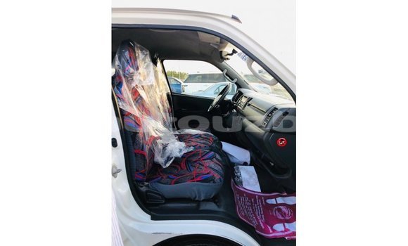 Buy Import Toyota Hiace White Car in Import - Dubai in Andijon Buy Import Toyota Hiace White Car in Import - Dubai in Andijon