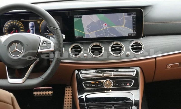 Buy Used Mercedes-Benz E-klasse Black Car in Tashkent in Toskent Buy Used Mercedes-Benz E-klasse Black Car in Tashkent in Toskent