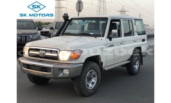 Buy Import Toyota Land Cruiser White Car in Import - Dubai in Andijon Buy Import Toyota Land Cruiser White Car in Import - Dubai in Andijon