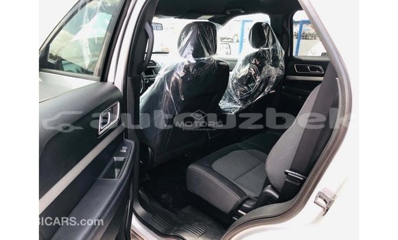 Buy Import Ford Explorer Other Car in Import - Dubai in Andijon Buy Import Ford Explorer Other Car in Import - Dubai in Andijon