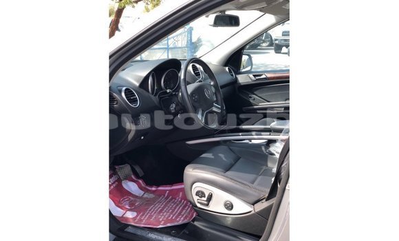 Buy Import Mercedes-Benz 190 Other Car in Import - Dubai in Andijon Buy Import Mercedes-Benz 190 Other Car in Import - Dubai in Andijon