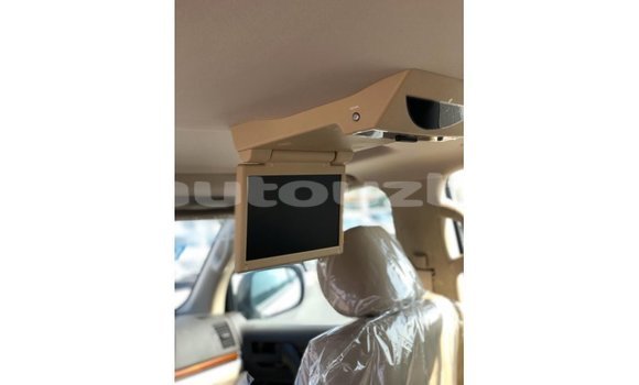 Buy Import Toyota Land Cruiser White Car in Import - Dubai in Andijon Buy Import Toyota Land Cruiser White Car in Import - Dubai in Andijon