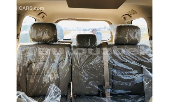 Buy Import Toyota Land Cruiser White Car in Import - Dubai in Andijon Buy Import Toyota Land Cruiser White Car in Import - Dubai in Andijon