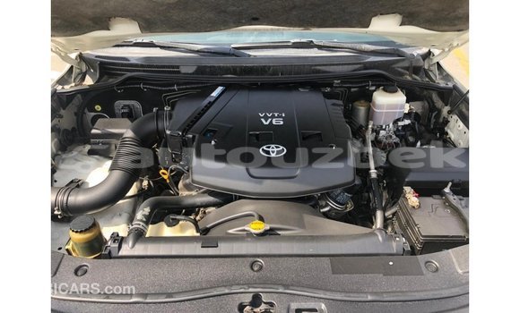 Buy Import Toyota Land Cruiser White Car in Import - Dubai in Andijon Buy Import Toyota Land Cruiser White Car in Import - Dubai in Andijon