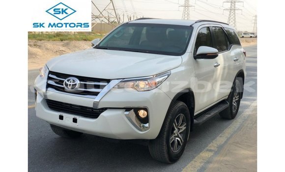 Medium with watermark toyota fortuner andijon import dubai 3520