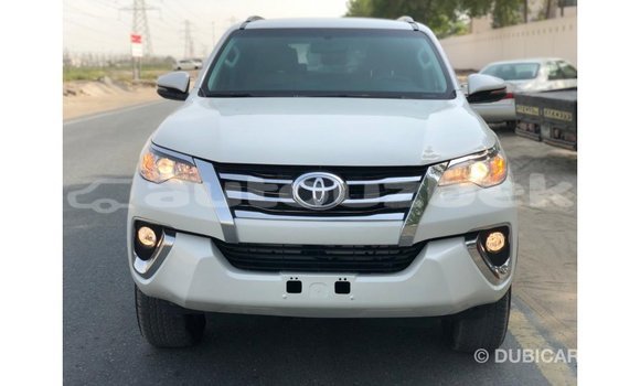 Buy Import Toyota Fortuner White Car in Import - Dubai in Andijon Buy Import Toyota Fortuner White Car in Import - Dubai in Andijon