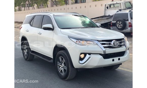 Buy Import Toyota Fortuner White Car in Import - Dubai in Andijon Buy Import Toyota Fortuner White Car in Import - Dubai in Andijon