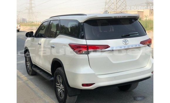 Buy Import Toyota Fortuner White Car in Import - Dubai in Andijon Buy Import Toyota Fortuner White Car in Import - Dubai in Andijon