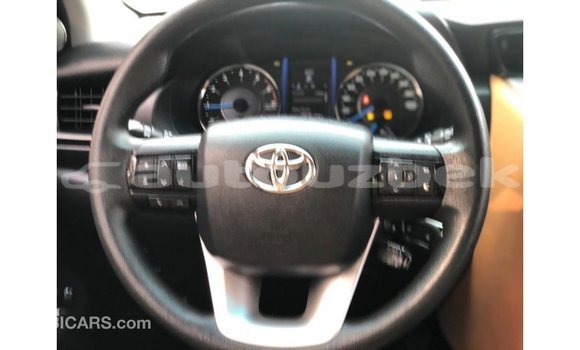 Buy Import Toyota Fortuner White Car in Import - Dubai in Andijon Buy Import Toyota Fortuner White Car in Import - Dubai in Andijon