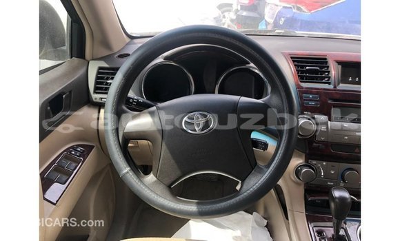 Buy Import Toyota Highlander Other Car in Import - Dubai in Andijon Buy Import Toyota Highlander Other Car in Import - Dubai in Andijon