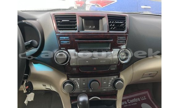 Buy Import Toyota Highlander Other Car in Import - Dubai in Andijon Buy Import Toyota Highlander Other Car in Import - Dubai in Andijon