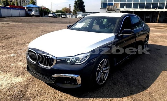 Buy Used BMW 7er Blue Car in Tashkent in Toskent