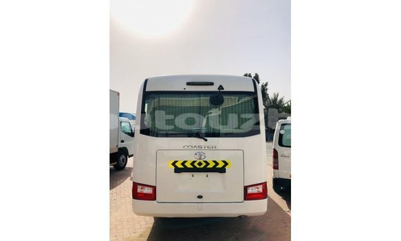 Buy Import Toyota Coaster White Car in Import - Dubai in Andijon Buy Import Toyota Coaster White Car in Import - Dubai in Andijon