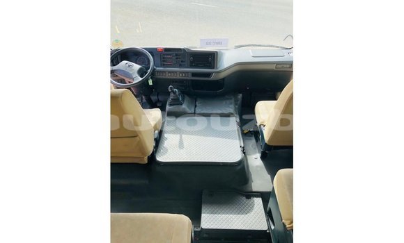 Buy Import Toyota Coaster White Car in Import - Dubai in Andijon Buy Import Toyota Coaster White Car in Import - Dubai in Andijon