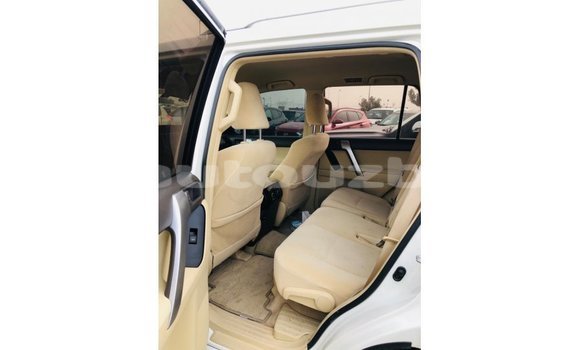 Buy Import Toyota Prado White Car in Import - Dubai in Andijon Buy Import Toyota Prado White Car in Import - Dubai in Andijon