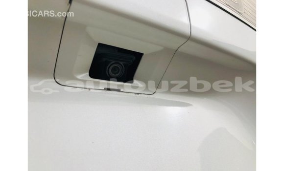Buy Import Toyota Prado White Car in Import - Dubai in Andijon Buy Import Toyota Prado White Car in Import - Dubai in Andijon