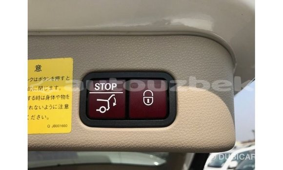 Buy Import Mercedes-Benz 190 White Car in Import - Dubai in Andijon Buy Import Mercedes-Benz 190 White Car in Import - Dubai in Andijon