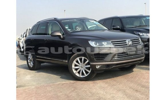 Buy Import Volkswagen Touareg Brown Car in Import - Dubai in Andijon Buy Import Volkswagen Touareg Brown Car in Import - Dubai in Andijon