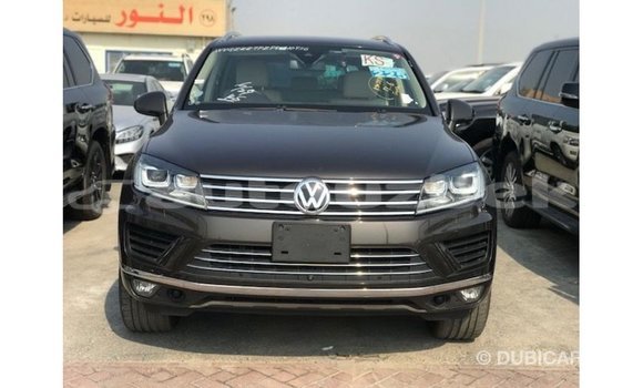 Buy Import Volkswagen Touareg Brown Car in Import - Dubai in Andijon Buy Import Volkswagen Touareg Brown Car in Import - Dubai in Andijon