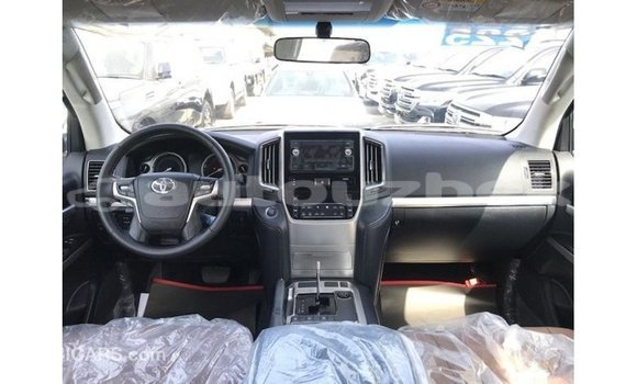Buy Import Toyota Land Cruiser Black Car in Import - Dubai in Andijon Buy Import Toyota Land Cruiser Black Car in Import - Dubai in Andijon