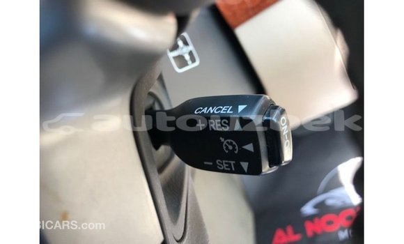 Buy Import Toyota Land Cruiser Red Car in Import - Dubai in Andijon Buy Import Toyota Land Cruiser Red Car in Import - Dubai in Andijon