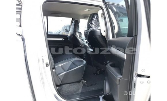 Buy Import Toyota Hilux Other Car in Import - Dubai in Andijon Buy Import Toyota Hilux Other Car in Import - Dubai in Andijon